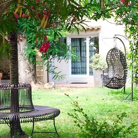 Clos De La Colombe Pensjonat 3*